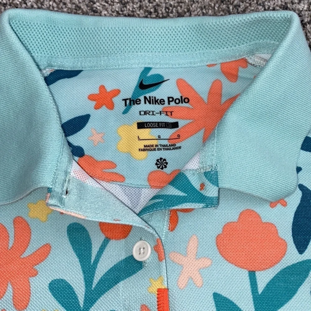 Nike Polo Dri-Fit Women's Printed Cropped Golf Polo in Floral Print